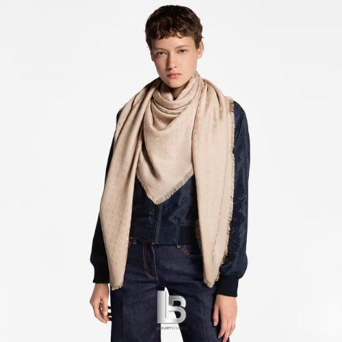 Louis Vuitton Moonlight Beige Shawl