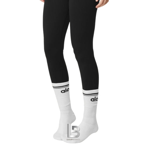 Alo Unisex Half-Crew Throwback Sock