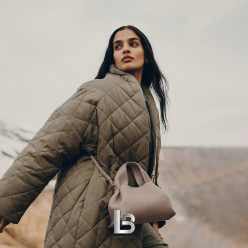 Numéro Neuf Mini Edition Textured Taupe