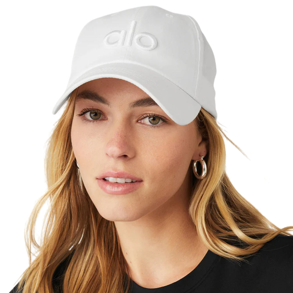 Alo Off-Duty Cap – styled view