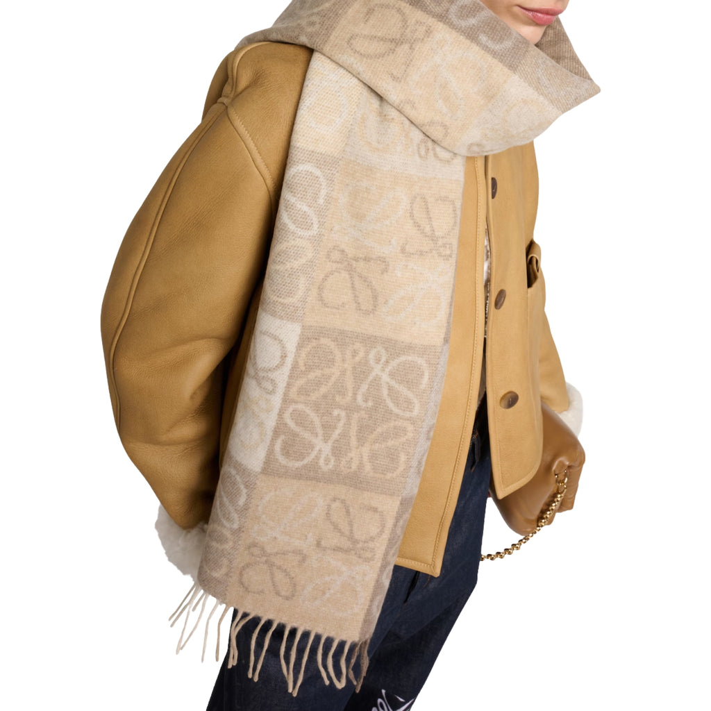 Anagram Scarf in wool cashmere – detail