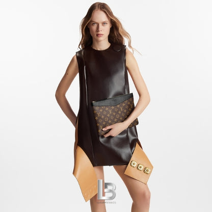 Louis Vuitton Daily Pouch Monogram Canvas