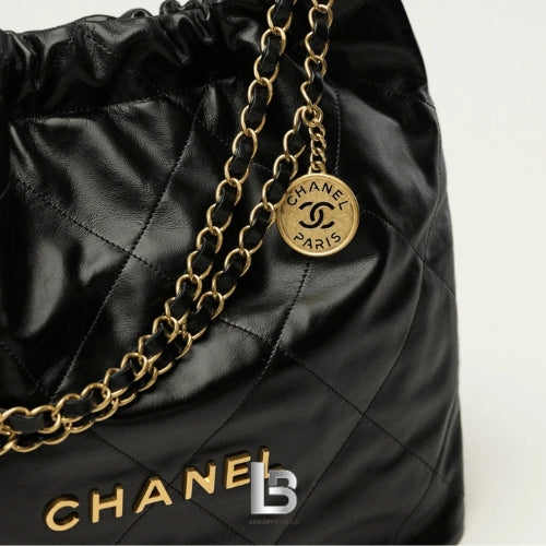 CHANEL 22 Small Handbag