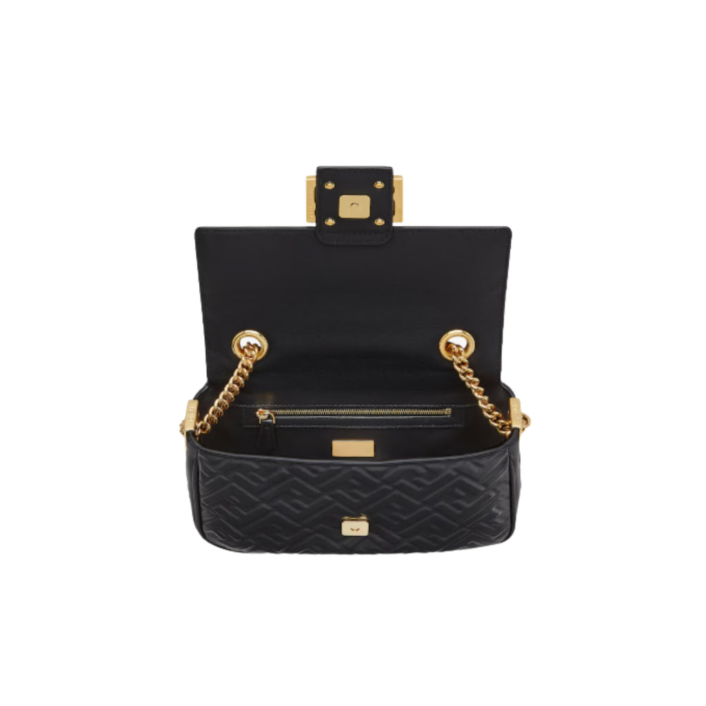 Fendi Baguette Chain Midi in black nappa leather – detail