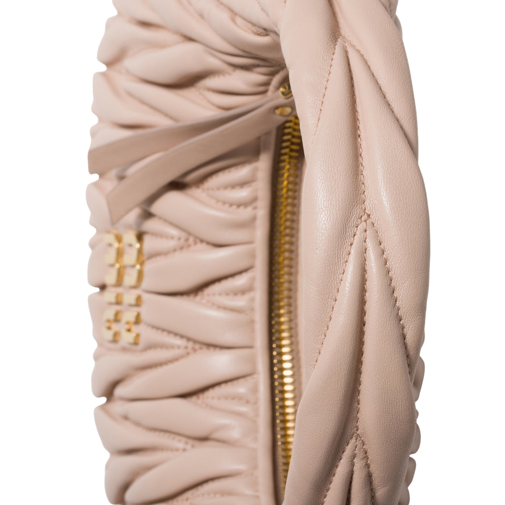 Miu Miu Wander in powder pink – detail view