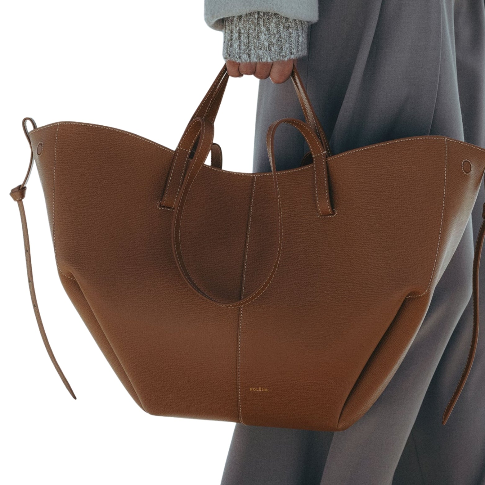 Polène Cyme Tote in textured camel – detail view